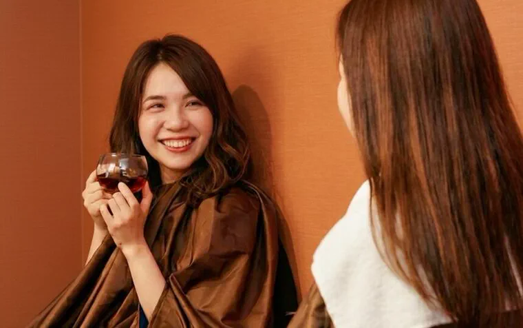 漢方よもぎ蒸しでの温活の様子